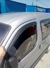 Peugeot Partner 1996–2008 Ofuky oken černé (2 ks, DDU-Aomis) fotografie 3