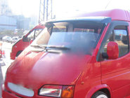 Ford Transit 1991–2000 Sluneční kšilt na čelní sklo (černý lesk, 5 mm) fotografie 2