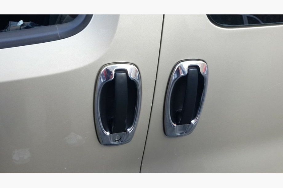 Citroen Nemo 2007–2017 Ozdobné rámečky klik dveří (4 ks, nerez) OmsaLine – italská nerezová ocel Fotografie 5