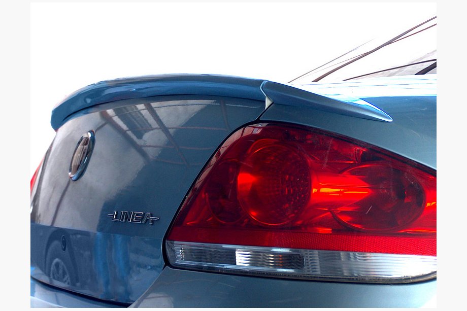 Fiat Linea 2006–2018 Třídílný spoiler (k lakování) Image