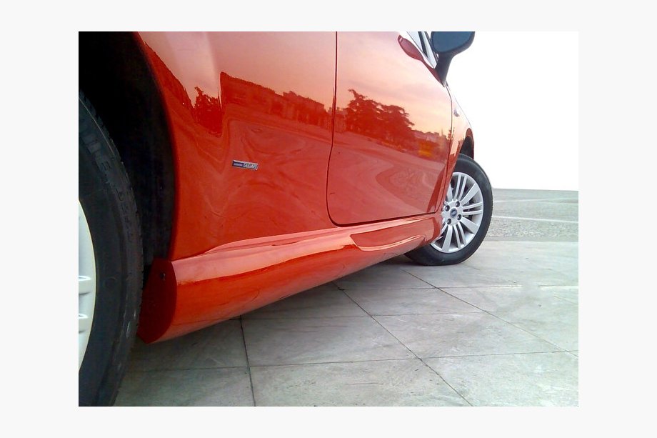 Fiat Punto Grande/EVO 2006–2018 Boční prahy (pro 3dveřové, k lakování) Image