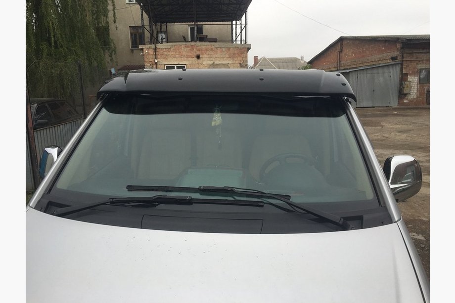 Mercedes Vito W639 2004–2014 Sluneční kšilt na čelní sklo (černý lesk, 5 mm) Fotografie 5