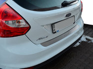 Ford Focus III 2011–2017 Nerezová lišta zadního nárazníku Natanika 2011-2014, 3dveřový hatchback fotografie 1