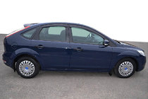 Ford Focus II 2008–2011 Deflektory oken SD/HB (4 ks, Cobra) fotografie 1