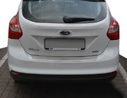 Ford Focus III 2011–2017 Nerezová ochranná lišta na zadní nárazník s ohybem Natanika fotografie 1