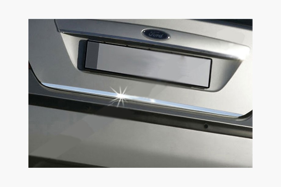 Ford Mondeo 2000–2007 Nerezová lišta na hranu víka kufru Fotografie 1