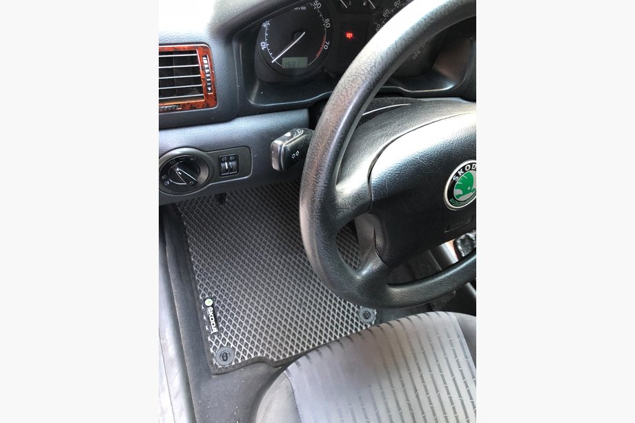 Skoda Octavia I Tour A4 1996–2010 EVA autokoberce (černé) Image