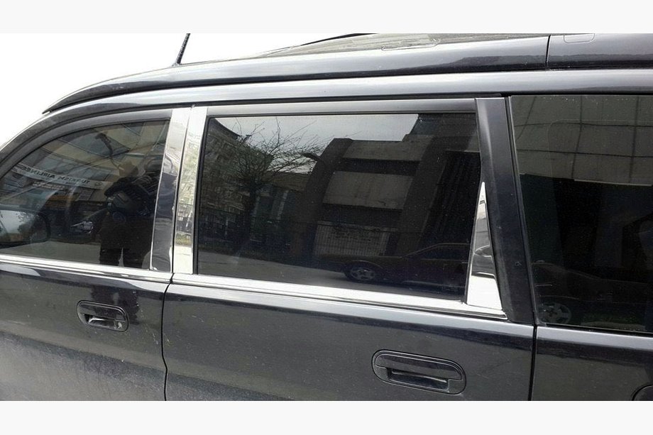 Honda HR-V 1998–2006 Nerezové lišty dveřních sloupků Image