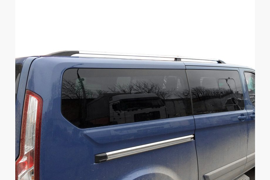 Ford Custom 2013–2022 VÝPRODEJ!!! Střešní podélníky šedý metalický Krátký rozvor Image