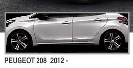 Peugeot 208 2012–2019 Nerezové lišty na dveře (4 ks) fotografie 3