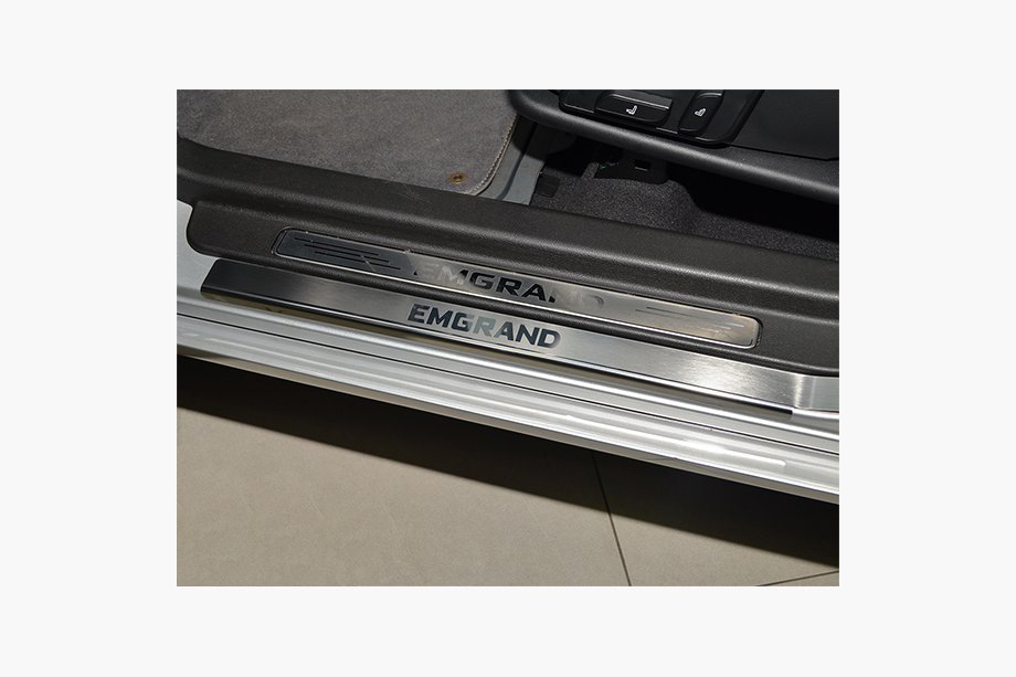 Geely Emgrand X7 2011– Nerezové kryty prahů Natanika Premium (4 ks) Image