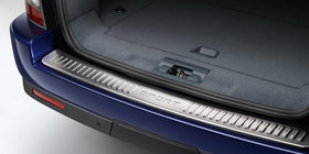 Range Rover Sport 2005–2013 Nerezová lišta na zadní nárazník 2010-2013 fotografie 1