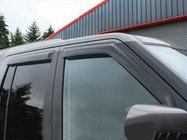 Land Rover Discovery III 2004–2009 Ofuky oken (4 ks, HIC) fotografie 9