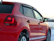 Volkswagen Polo 2010–2017 Ofuky oken HB (4 ks, Niken) fotografie 1