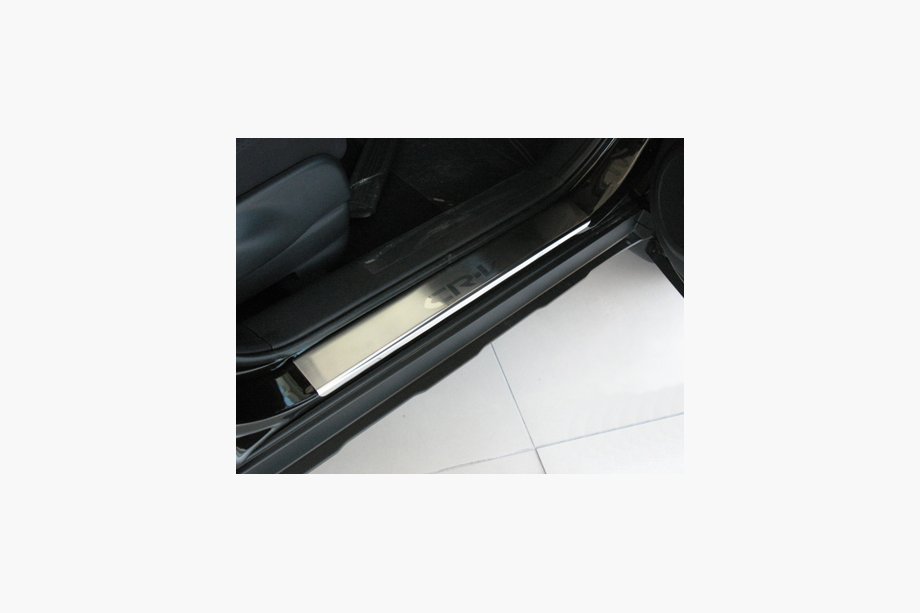 Honda CRV 2007–2011 Nerezové kryty prahů Natanika Premium (4 ks) Image