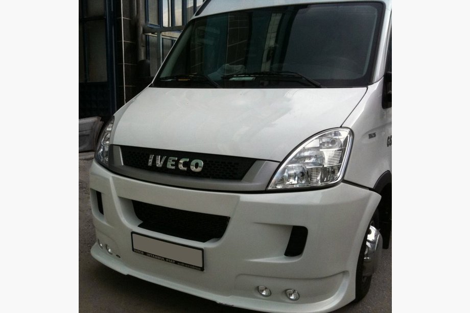 Iveco Daily 2006–2014 Lišta předního nárazníku (k lakování) Image