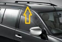 Mitsubishi Pajero Wagon III 1999–2006 Střešní ližiny – originální design (2 ks) fotografie 2