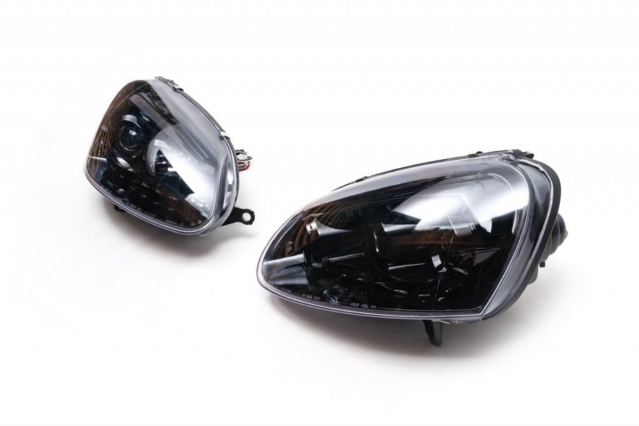Volkswagen Golf 5 2003–2009 Přední světlomety s LED denním svícením Black (2 ks) Image
