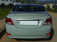 Hyundai Accent 2011–2017 Nerezová lišta nad SPZ OmsaLine – italská nerezová ocel fotografie 1