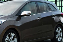 Hyundai Elantra (MD/UD) 2011–2015 Nerezové kryty zrcátek s výřezem pro směrovku (2 ks) fotografie 1