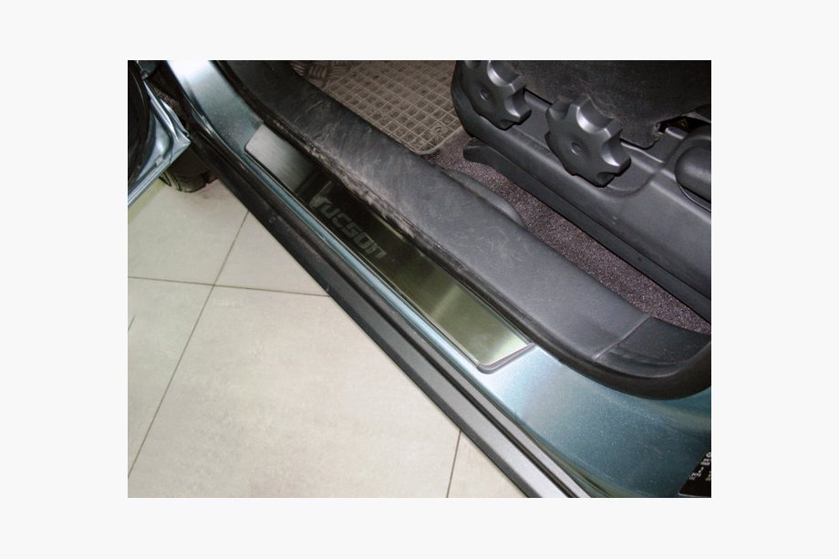 Hyundai Tucson JM 2004– Nerezové kryty prahů Nataniko (4 ks, nerez) Image