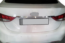 Hyundai Elantra (MD/UD) 2011–2015 Nerezová lišta nad SPZ fotografie 1