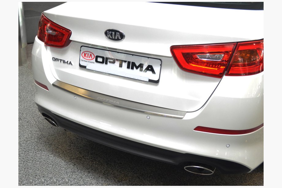 Kia Optima 2010–2016 Nerezová ochranná lišta zadního nárazníku s ohybem Nataniko (2014-2016) Image