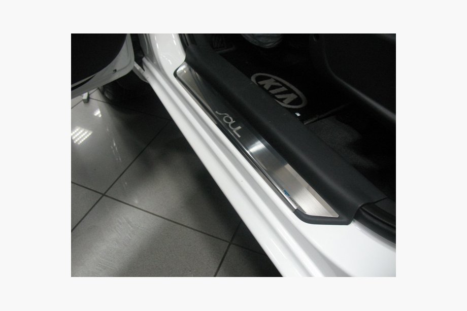 Kia Soul I 2008–2013 Nerezové lišty prahů НатаНика Premium (4 ks) Image