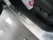 Kia Sportage 2004–2010 Nerezové kryty prahů Nataniko (4 ks, nerez) fotografie 1