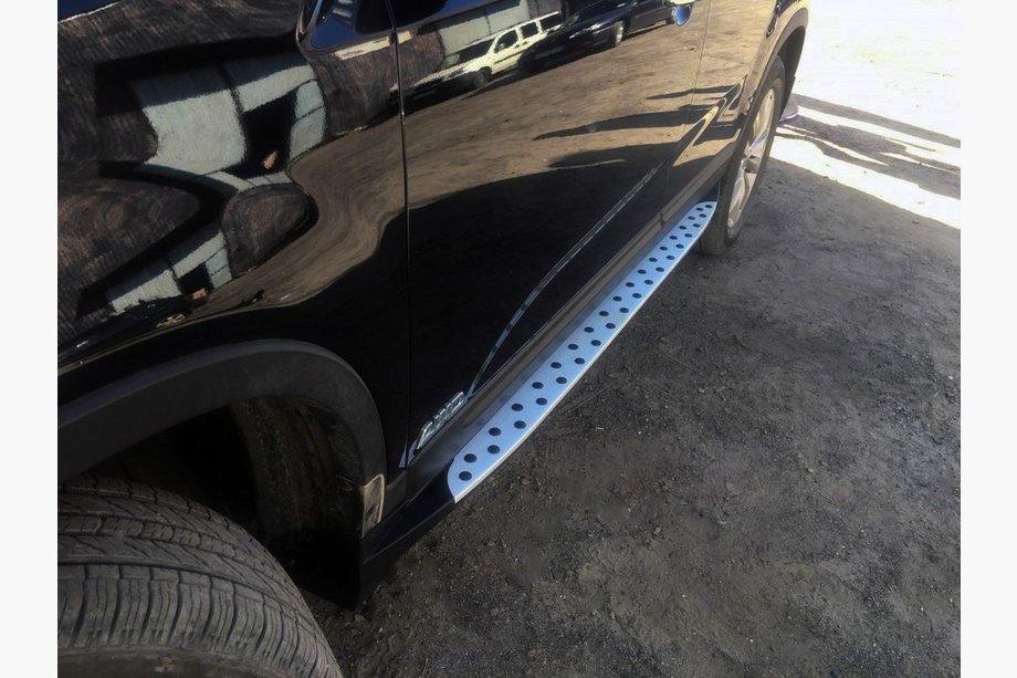 Kia Sorento II XM 2009–2014 Boční nášlapy Niken BMW style 2010-2013 (2 ks, plastové) Image