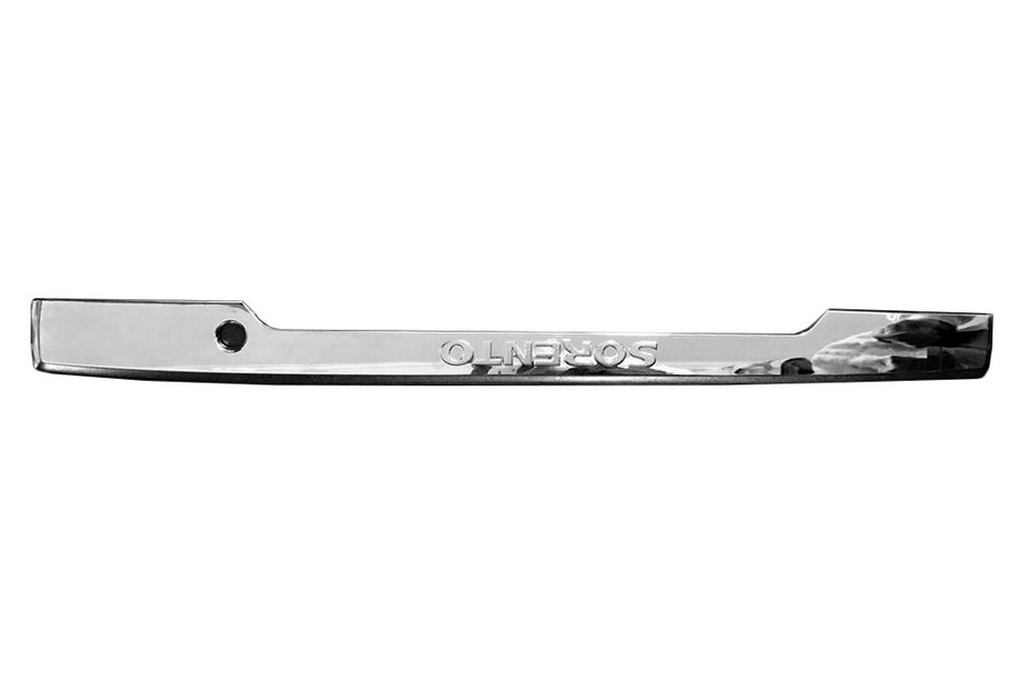 Kia Sorento I BL 2002–2009 Chromová lišta nad registrační značkou (plast) Image
