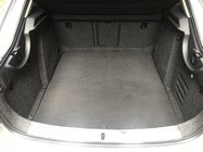 Skoda Superb 2009–2015 EVA vana do kufru Liftback, černá fotografie 1