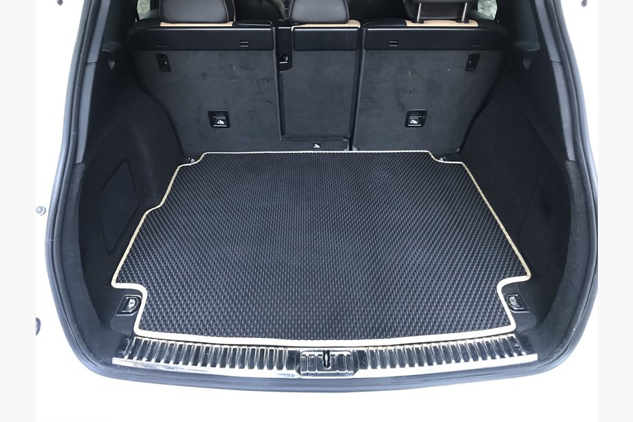 Porsche Cayenne 2010–2017 EVA vložka do kufru se subwooferem (EVA, černá) Image
