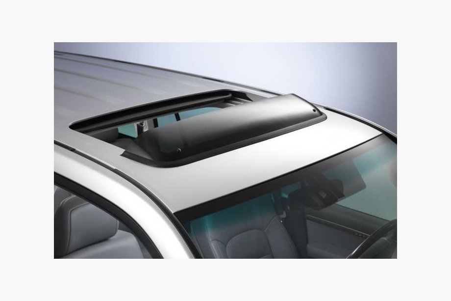 Lexus LX570/450d 2008–2022 Deflektor střešního okna PZ451-Q0531-ZA Image