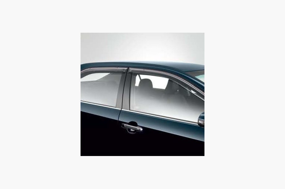 Toyota Camry 2011–2017 Originální deflektory oken (4 ks, PZ451-V3534-00) Fotografie 1