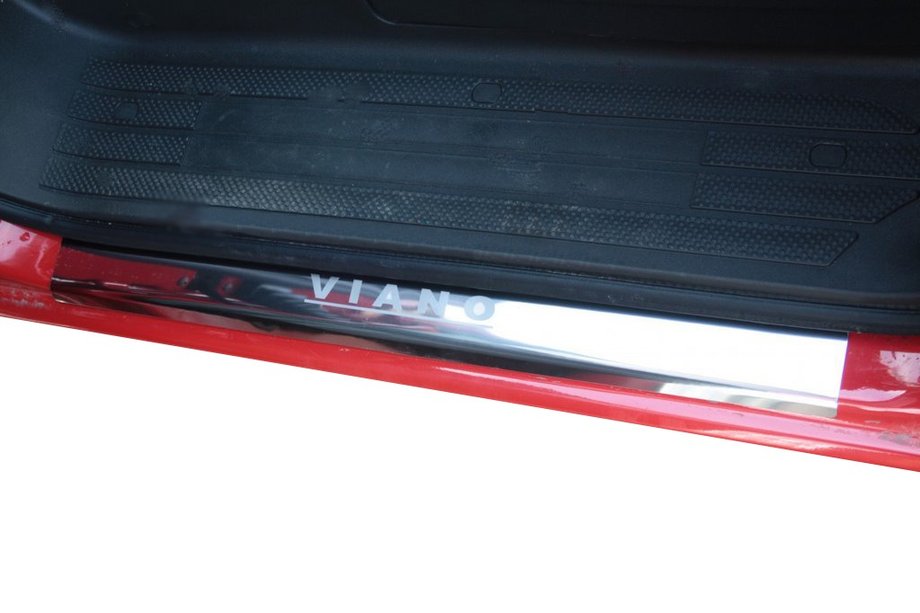 Mercedes Viano 2004–2014 Nerezové kryty prahů Laser-style (2 ks) Fotografie 1