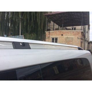 Chromované střešní podélníky CAN – originální design (kovové nohy) Mercedes Viano 2004–2014 fotografie 2