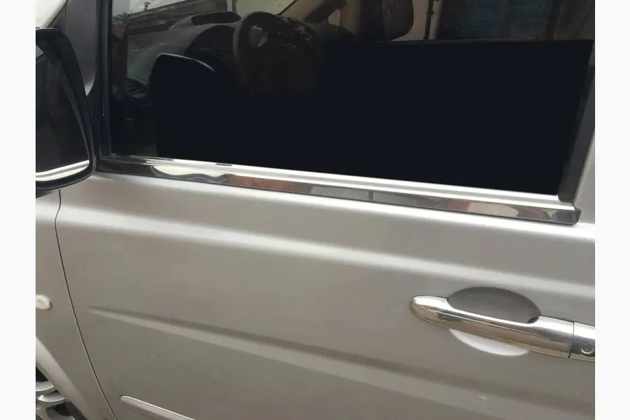 Mercedes Vito W639 2004–2014 Okenní lišty (2 ks, nerez) Image