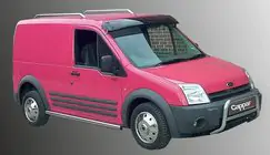 Ford Connect 2010–2013 Sluneční kšilt na čelní sklo (černý lesk, 5 mm) fotografie 1