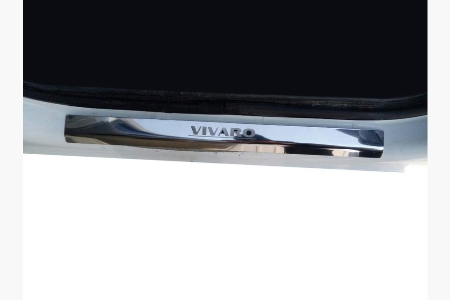 Opel Vivaro 2001–2015 Prahové lišty Laser-style (2 ks, nerezová ocel) Image