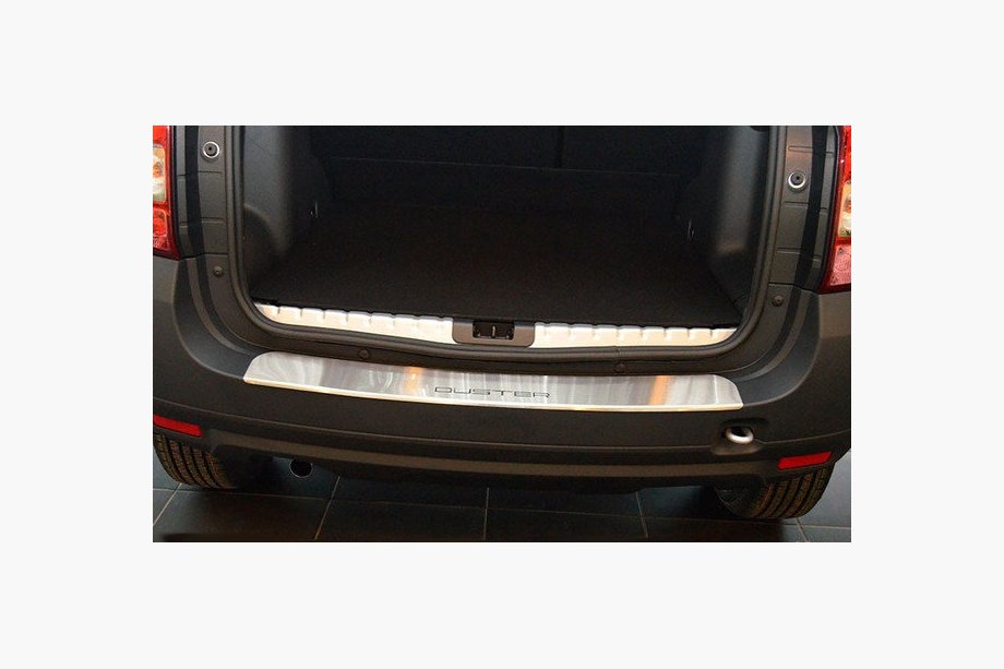 Renault Duster 2008–2017 Nerezová ochranná lišta na zadní nárazník Nathaniko s ohybem Image