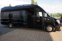 Volkswagen Crafter 2006–2016 Nerezové poklice Exclusive V2 (pro 2 nápravy, 4 ks) fotografie 2