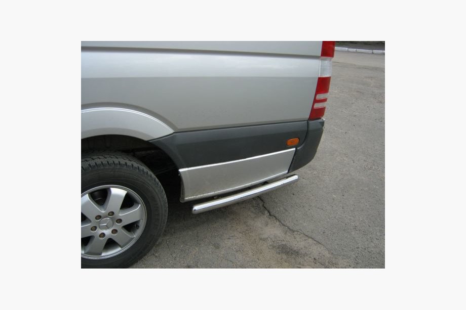 Mercedes Sprinter W906 2006–2018 Boční trubky za zadním kolem (2 ks, nerez) Střední rozvor, 60 mm Fotografie 5