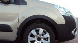 Peugeot Partner Tepee 2008–2018 Lemy blatníků (4 ks, černé) fotografie 8