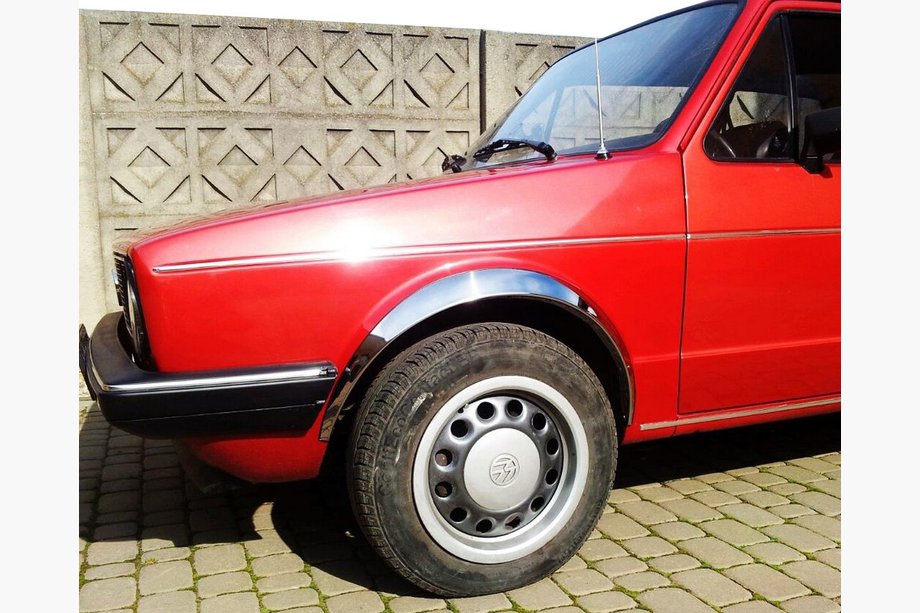 Volkswagen Golf 2 1983–1992 Nerezové lišty na lemy blatníků (4 ks) Image