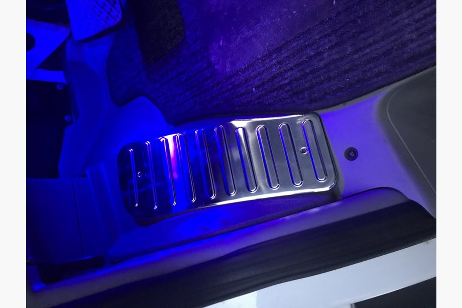 Mercedes Sprinter W906 2006–2018 Nerezová krycí lišta prahu Fotografie 2
