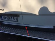 Volkswagen Crafter 2006–2016 Ochranná lišta zadního nárazníku MATNÁ (Omsa, nerez) fotografie 2