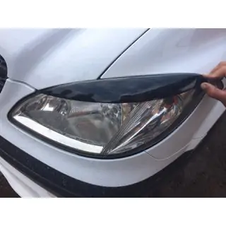 Rovná mračítka na světlomety (2004-2010, 2 ks, plast)
