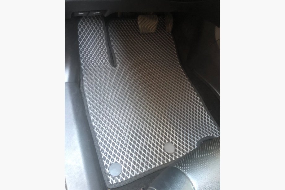 Nissan Qashqai 2014–2021 Autokoberce pro Qashqai (EVA, černé) Image