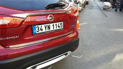Nissan Qashqai 2014–2021 Nerezová lišta na hranu víka kufru Carmos - turecká ocel fotografie 6